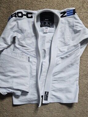 Tatami Jiu Jitsu Gi (0526)